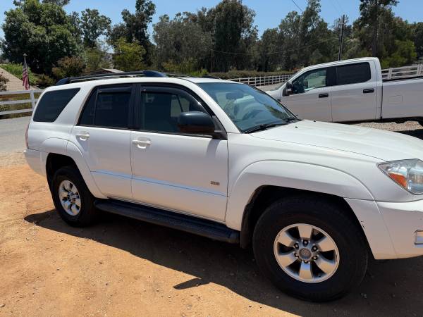 2005 4Runner - $5,700 (Lakeside)63624734731393122