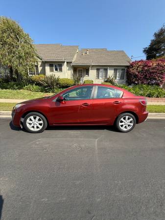 2011 Mazda3 Touring - $4,500 (Los Angeles)63624610482819123