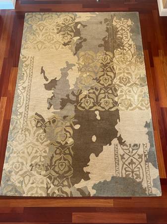 Large Rug 1