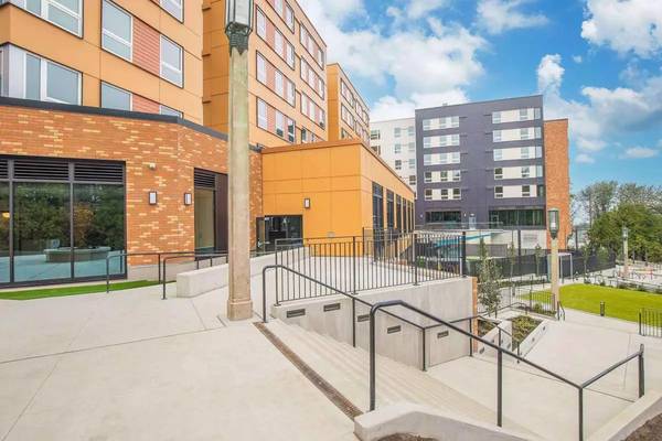 $1,361 / 1br - 460ft2 - Only the best! Brand new community in Seattle! 1 bed / 1 bath! (Seattle)63884887323009120