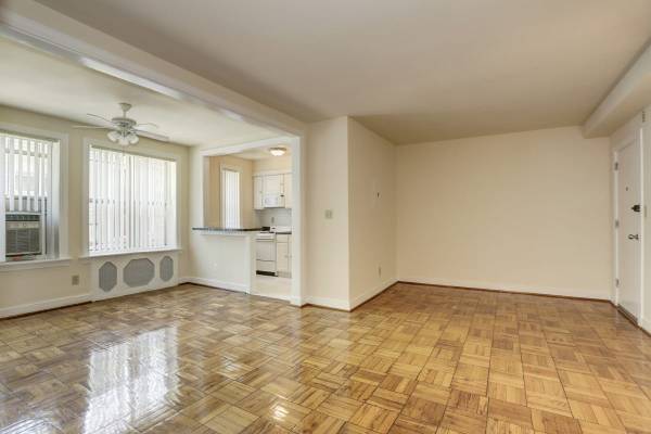 $2,043 / 1br - 710ft2 - Resident Events, Updated Kitchens, Courtyard Setting (1445 Ogden Street Northwest, Washington, DC)63822292924675120