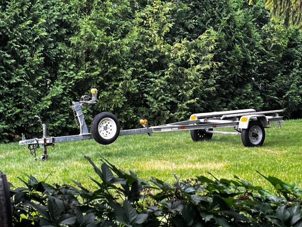 Galvanized Boat Trailer Sportsman 14’ 1
