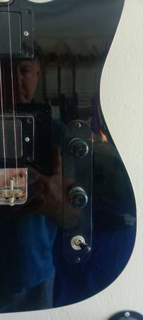 T- style neck through electric guitar - $100 (Pompano Beach)63471211579651123