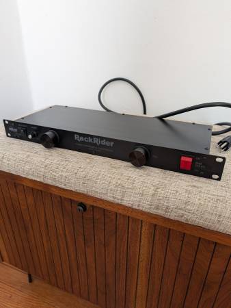 【美品】FURMAN RR-15plUS Used Furman RR-15PLUS Audio Other – Sound Art Used Gear
