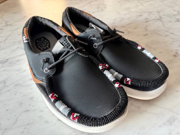 Beautiful brand new native design beaded casual loafer 1