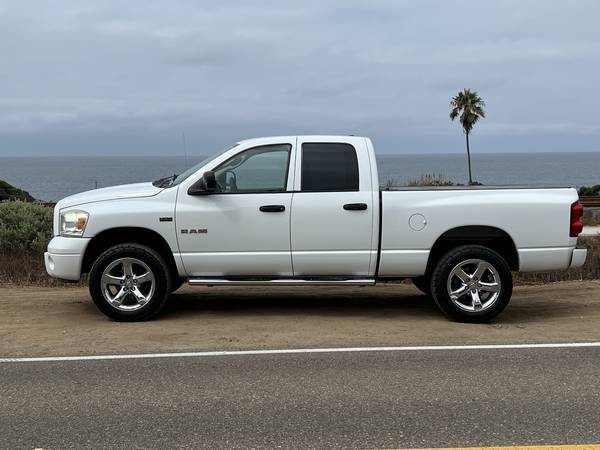 2008 Dodge Ram 1500 Sport- 4x4 Quad Cab- V8 5.7 Hemi- Original Owner - $11,50063440833576449122