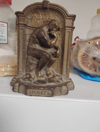 Vintage little statue thinking man 1