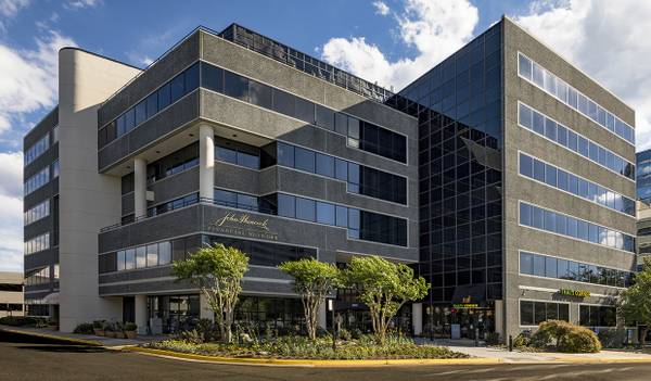 🏢 Visible & Affordable — Office Suites Starting at $999/Month 1