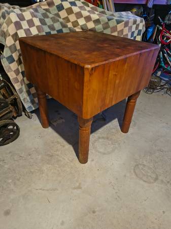 solid butcher block tabe 1