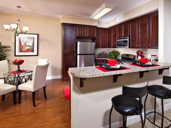$2,821 / 3br - 1257ft2 - When Minutes Matter, Live Where You Work and Play (Santa Maria)63663802628739124