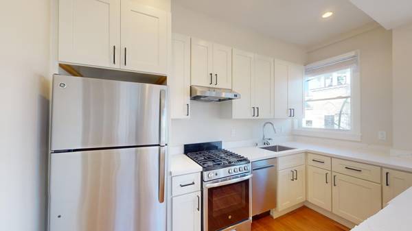 $5,245 / 2br - 729ft2 - ¡Hermoso departamento de 2 habitaciones con mucha luz natural! Unidad #102 (pacific heights)63668061438211123