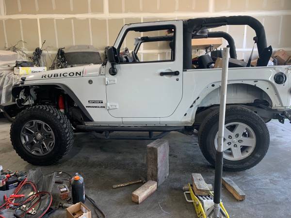 2017 Jeep Wrangler for parts - $20 (Modesto)63471042520579120