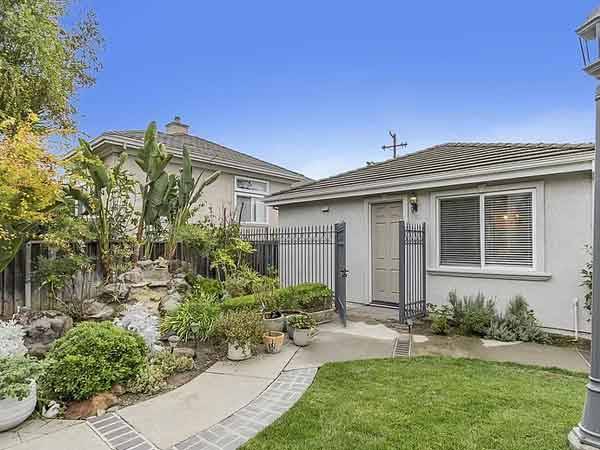 $1,000 / 1br - 600ft2 - **/**This newly single family home! (Cupertino, CA)64030486291585120