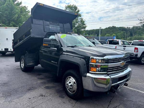 2016 Chevrolet Chevy Silverado 3500HD WOW 4X4 UNA TONELADA 6.0L V8 GASOLINA SOLO 48K MILLAS - $34,994 (+ MASTRIANOS DIESELLAND)63615273126787124