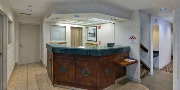 $441 Studio 1BA, Free Utilities, Flat Screen TVs63836552993793124