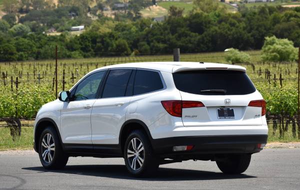 Piloto Honda 2018 EX-L AWD *Solo 27 mil millas originales* - $26,999 (Napa)63478562044675123