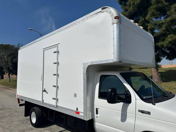 2004 Ford E-450 Econoline - Photo 7