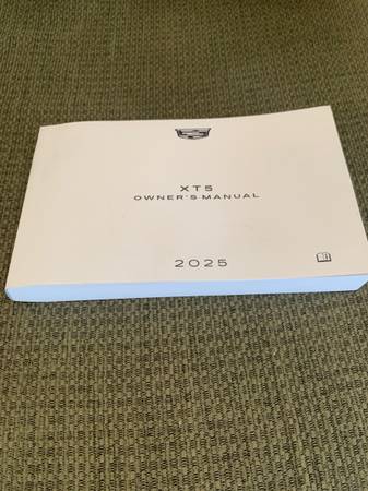 2025 Cadillac Ct5 owners manual 1