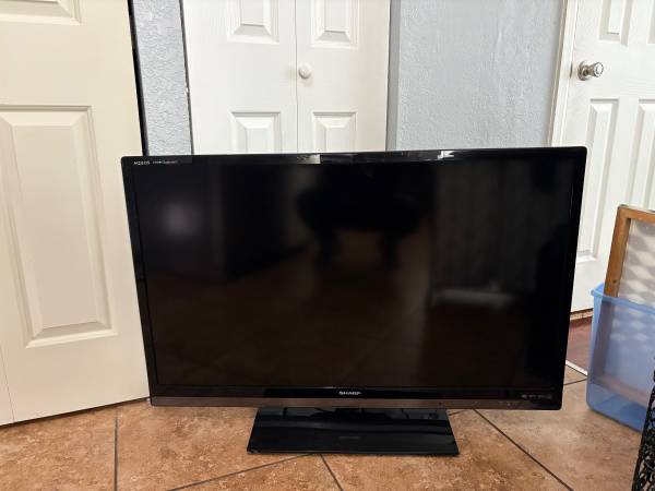 Free 40inch TV 1