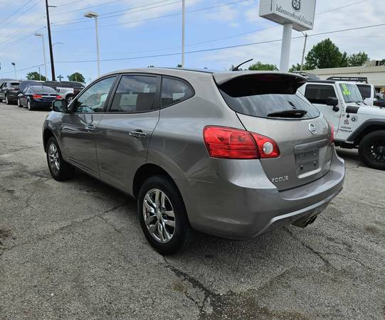 2010 Nissan Rogue S KROM - $5,990 (5015 E 11th St Tulsa)63470243051009124