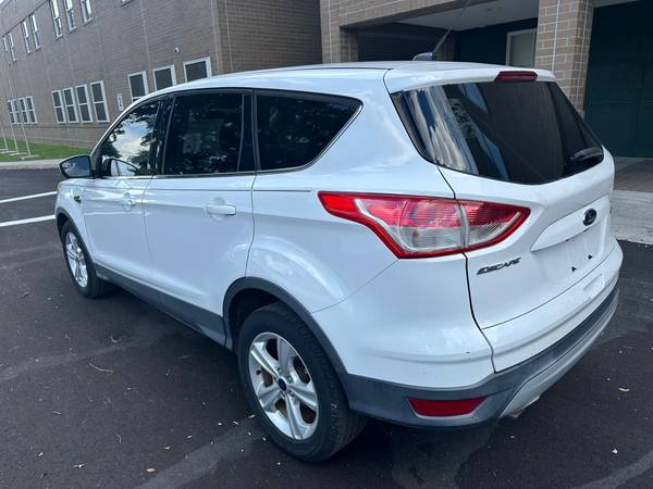 2016 Ford Escape - $5,500 (Tampa)63443284621955123