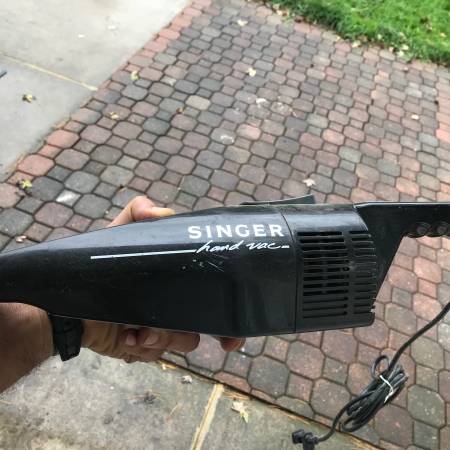 Singer Compact Vacuum Cleaner Vac 1