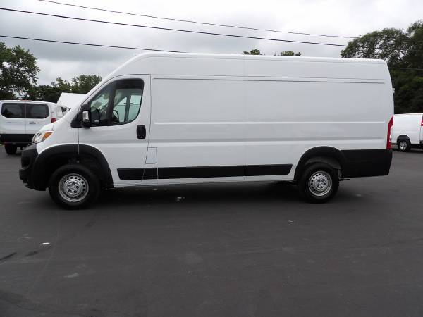 2025 RAM ProMaster 3500 - Photo 4