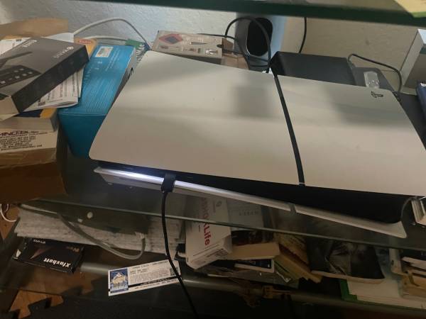 PlayStation 5 with controllers & games 1