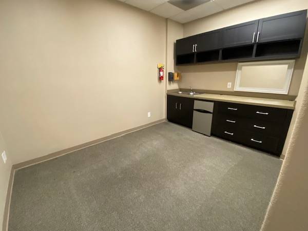 Treatment/Therapy/Office Space Available 1