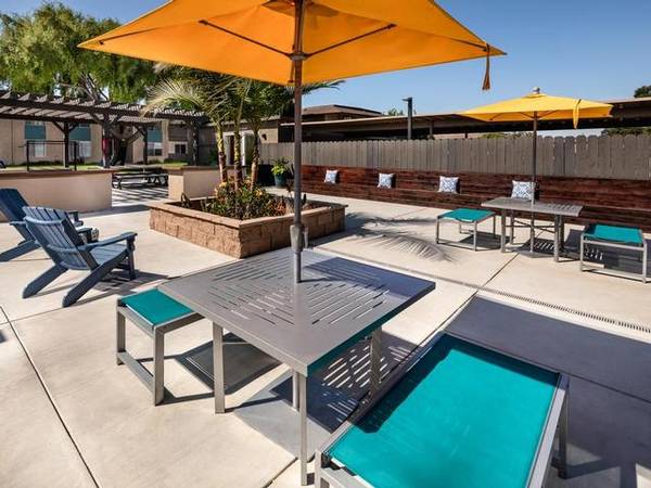 $1,747 / 1br - 655ft2 - Carport, Assigned Covered parking, Large Patios and Balconies (329 West Carmen Lane)63695988796163120