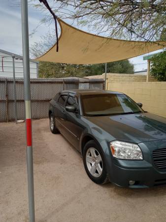 Dodge Magnum SXT 6 cilindros - $5.500 (Tucson)634353121382411212