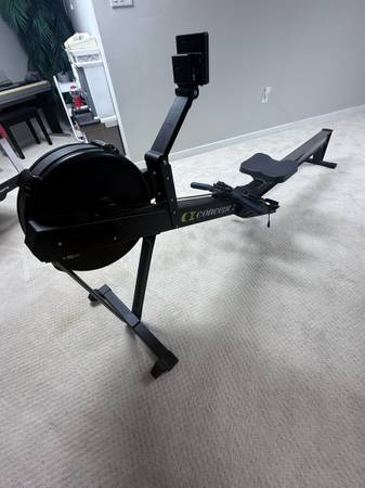 Concept2 RowErg Indoor Rowing Machine 1