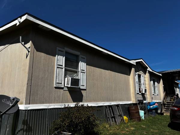 $16,000 / 5br - 2052ft2 - Double Wide Mobile Home63898736654723121