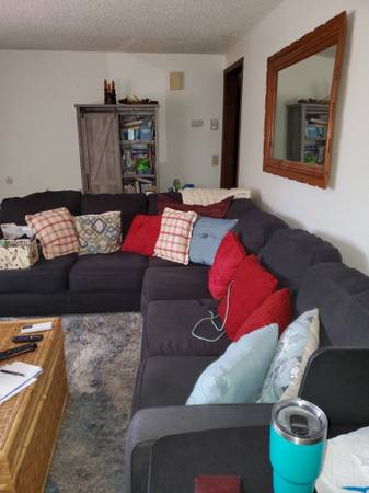 $600 / 2br - 1150ft2 - Casa para compartir cerca de Weed (Weed)63678184757123121