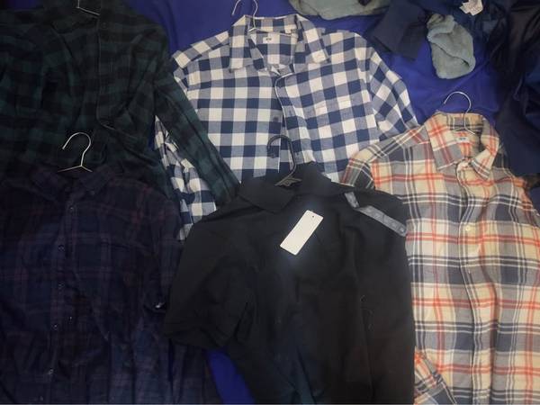Mens Small Flannel (4 pairs) + 1 Polo bundle. Uniqlo 1
