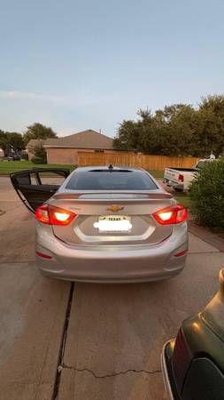 2018 chevrolet cruze LS - $3,500 (Houston)63622231265155122