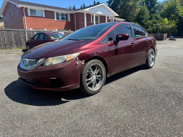 2015 Honda Civic Sport 4D Auto Drives 41-mpg - $4,450 (Seattle)63624422444803120