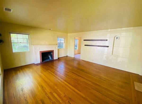 $909 / 1br - Peaceful 1BR – walk to grocery & coffee spots in Morgan Hill (morgan hill)64055521337345122