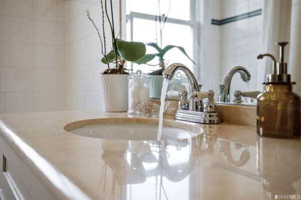 $2,000 / 1br - 712ft2 - Unidad elegante e inteligente de 1 dormitorio y 1 baño (San Francisco)63813613204611124