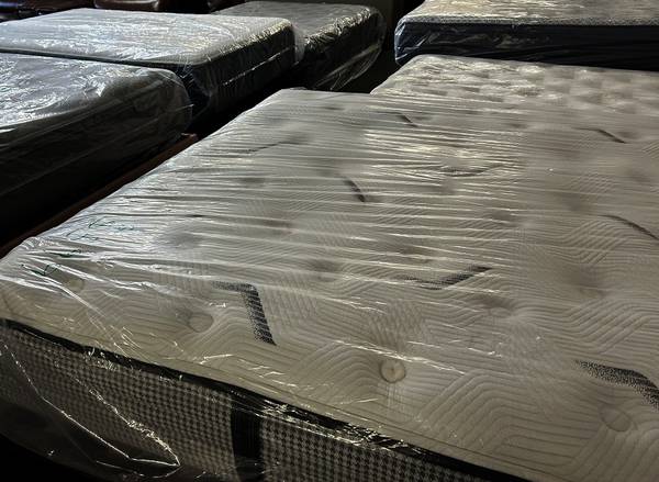 Mattresses Good Prices Adjustable Memory Foam 1