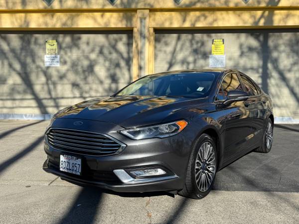 2018 Ford Fusion SE 1