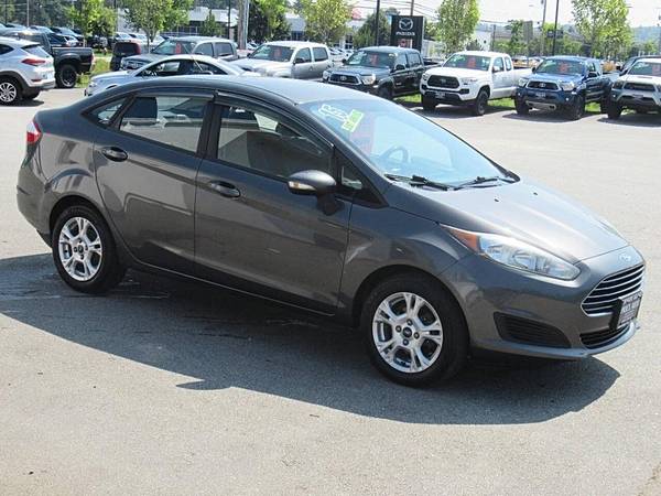 2015 Ford Fiesta SE 4 puertas Sedán - $7995.0063469621803521123
