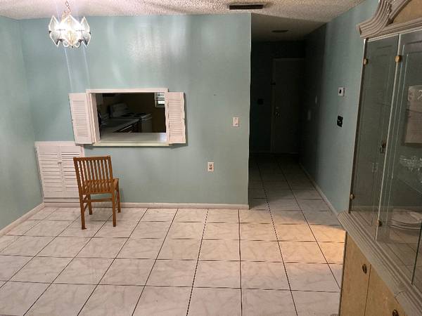 $1800.00 / 2br - 1086ft2 - 1900 S Kanner Hwy #2-20363867048760323123