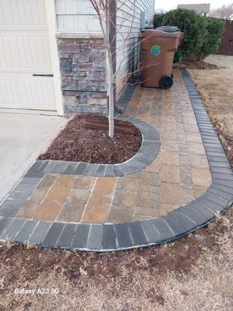 I do yard clean up , branches  , LEAF , MULCH & patios , 919 895 48 49 1