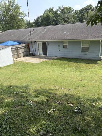 $1,100 / 3br - 1035ft2 - 3 BR, 1 y 1/2 Baños Duplex (1715 Stanford) (Columbia)63845292458241123