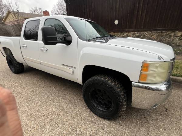 2008 Chevy Duramax Crew Diesel 4x4 Shortbed 1