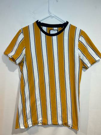 Men’s Medium Shirt Bundle – Pokémon, Nike Sun Club, Corona Tie-Dye & Stripe 1