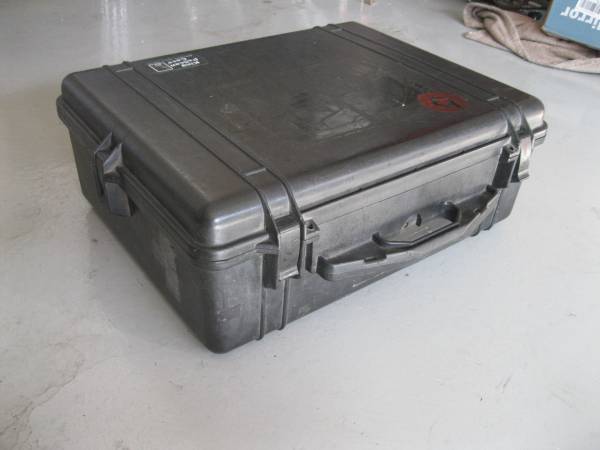 Pelican King Hard Case with Foam, Size 22 x 18 x 8", Nice and Clean - $90 (Brentwood, ca, 94513)63471133702659121