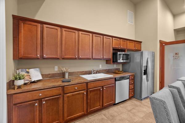 $2,149 / 3br - 1126ft2 - Located in Steilacoom, Close to JBLM, 3 bedroom (97 Byrd Drive, Steilacoom, WA)63659597464067121