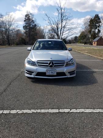 2013 Mercedes C300 sport - $10,900 (Alexandria)63616621585923121